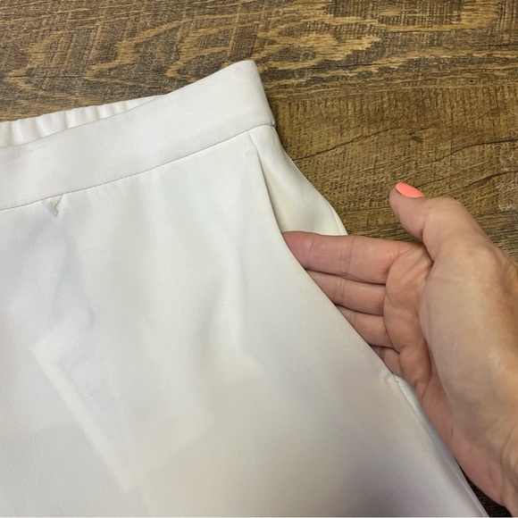 NEW Theory Thaniel Z2 Ankle Cropped Pants Women’s 8 Ivory Maxyne Crepe MSRP $285 - Picture 6 of 13